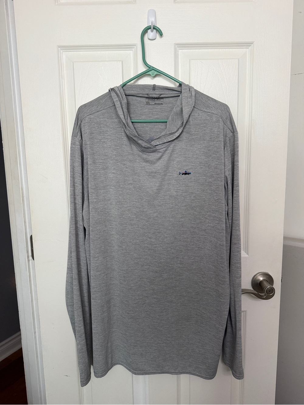 Patagonia Light Gray Hooded Long Sleeve Tee - XXL